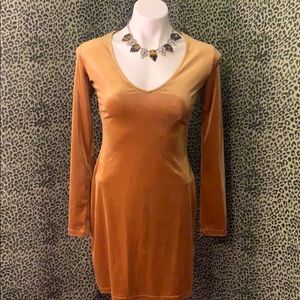 New H&M “V” Neck Long Sleeve Dress